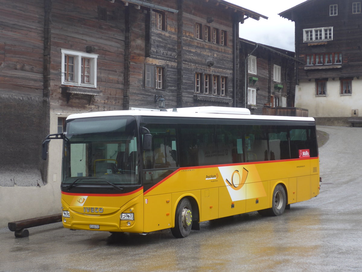 (216'627) - Seiler, Ernen - VS 464'701 - Iveco (ex PostAuto Wallis) am 2. Mai 2020 in Ernen, Dorfplatz