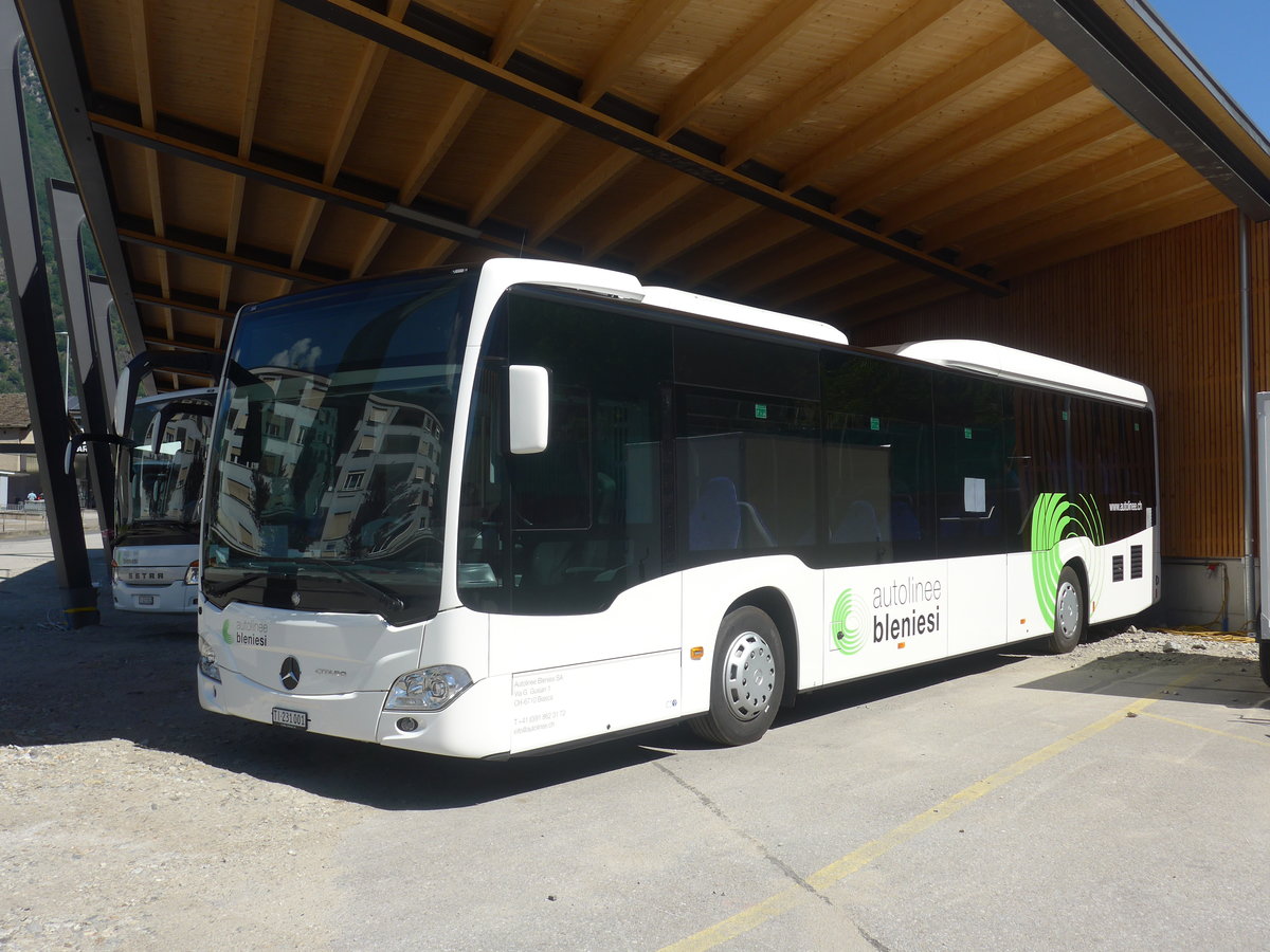 (217'557) - ABl Biasca - Nr. 1/TI 231'001 - Mercedes am 1. Juni 2020 in Biasca, Garage