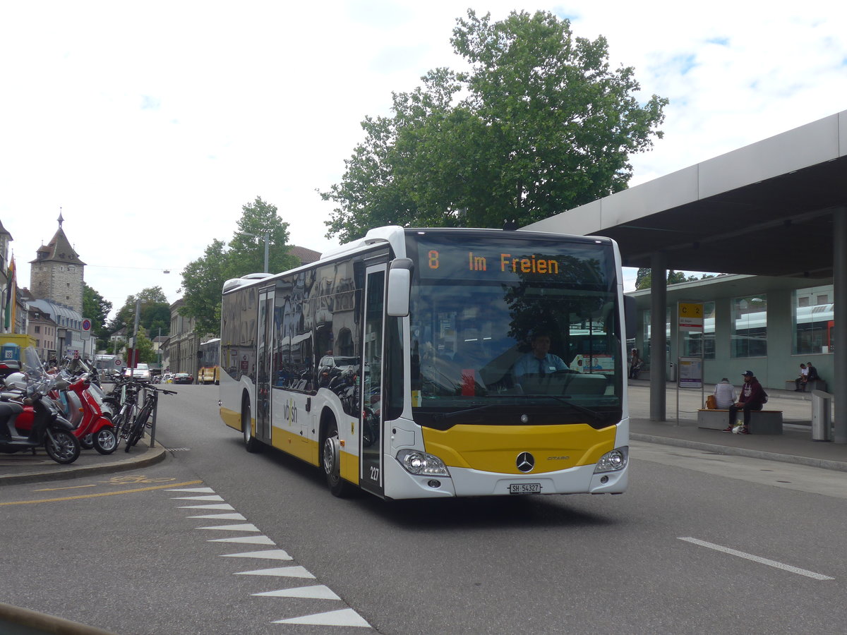 (217'740) - VBSH Schaffhausen - Nr. 227/SH 54'327 - Mercedes (ex SB Schaffhausen Nr. 27) am 8. Juni 2020 beim Bahnhof Schaffhausen