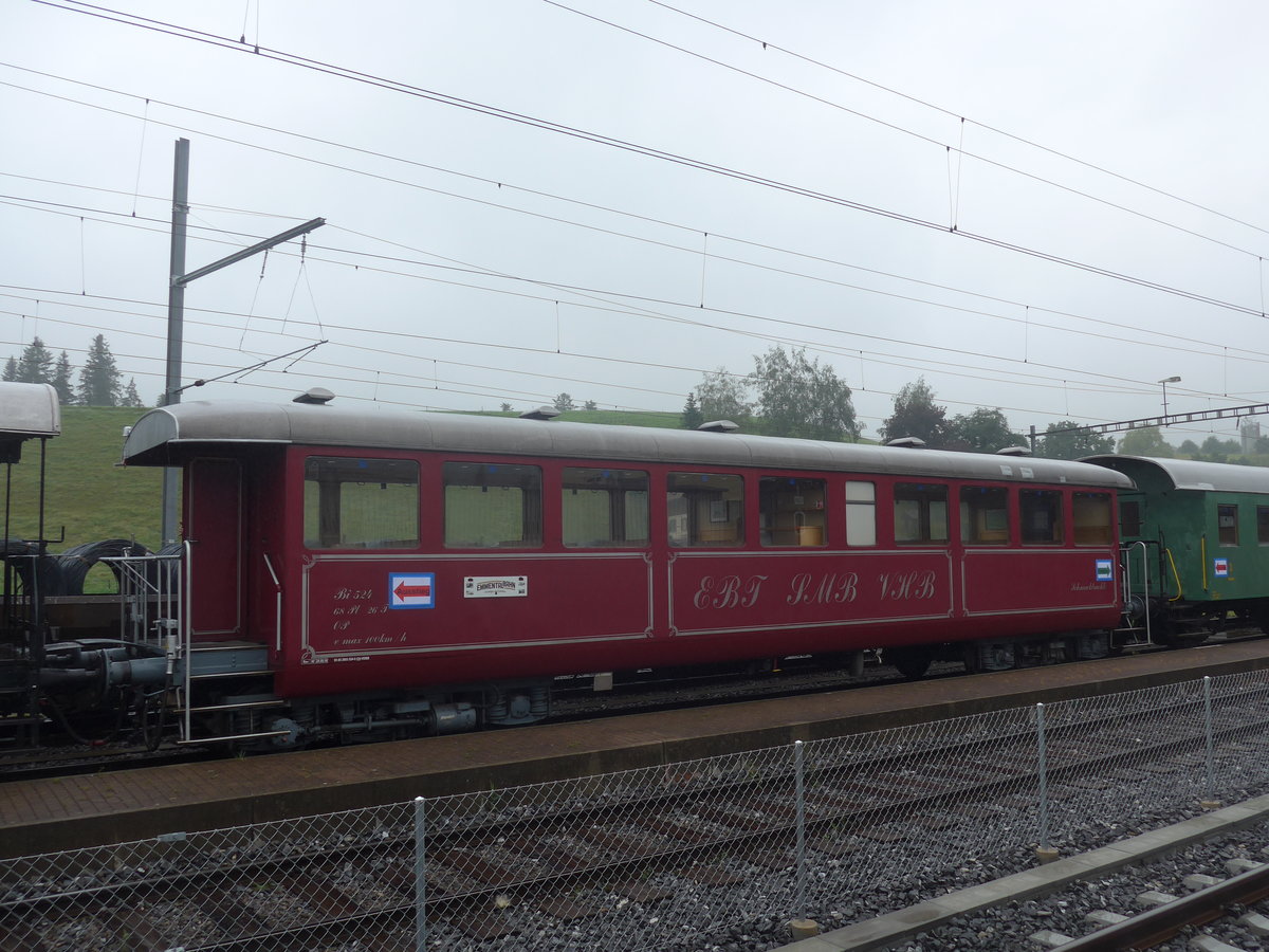 (217'934) - EBT-SMB-VHB-Personenwagen - Nr. 524 - am 14. Juni 2020 im Bahnhof Sumiswald-Gr�nen