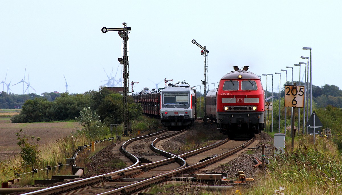 218 369 und 322 mit IC nach Westerland. Lehnshallig 26.08.2017