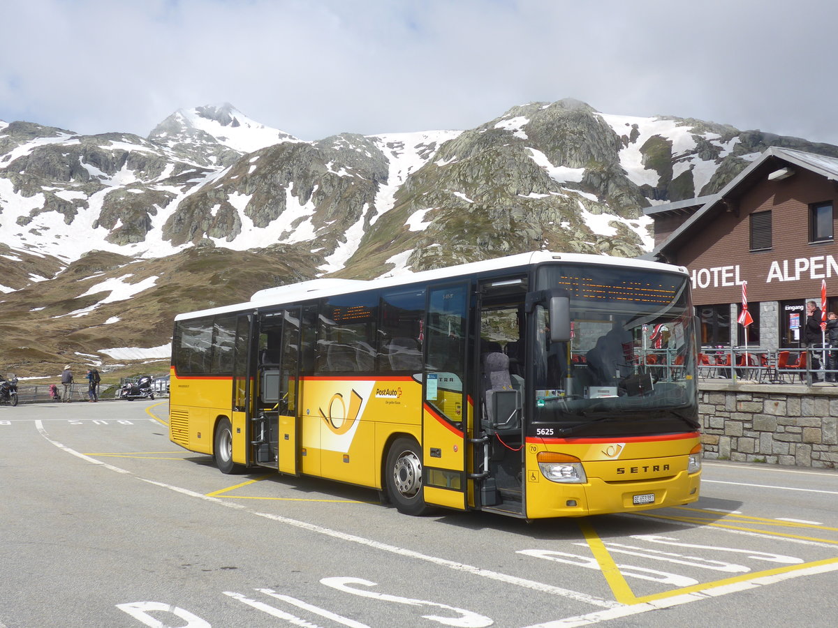 (218'076) - PostAuto Bern - Nr. 70/BE 653'387 - Setra am 21. Juni 2020 in Grimsel, Passhhe