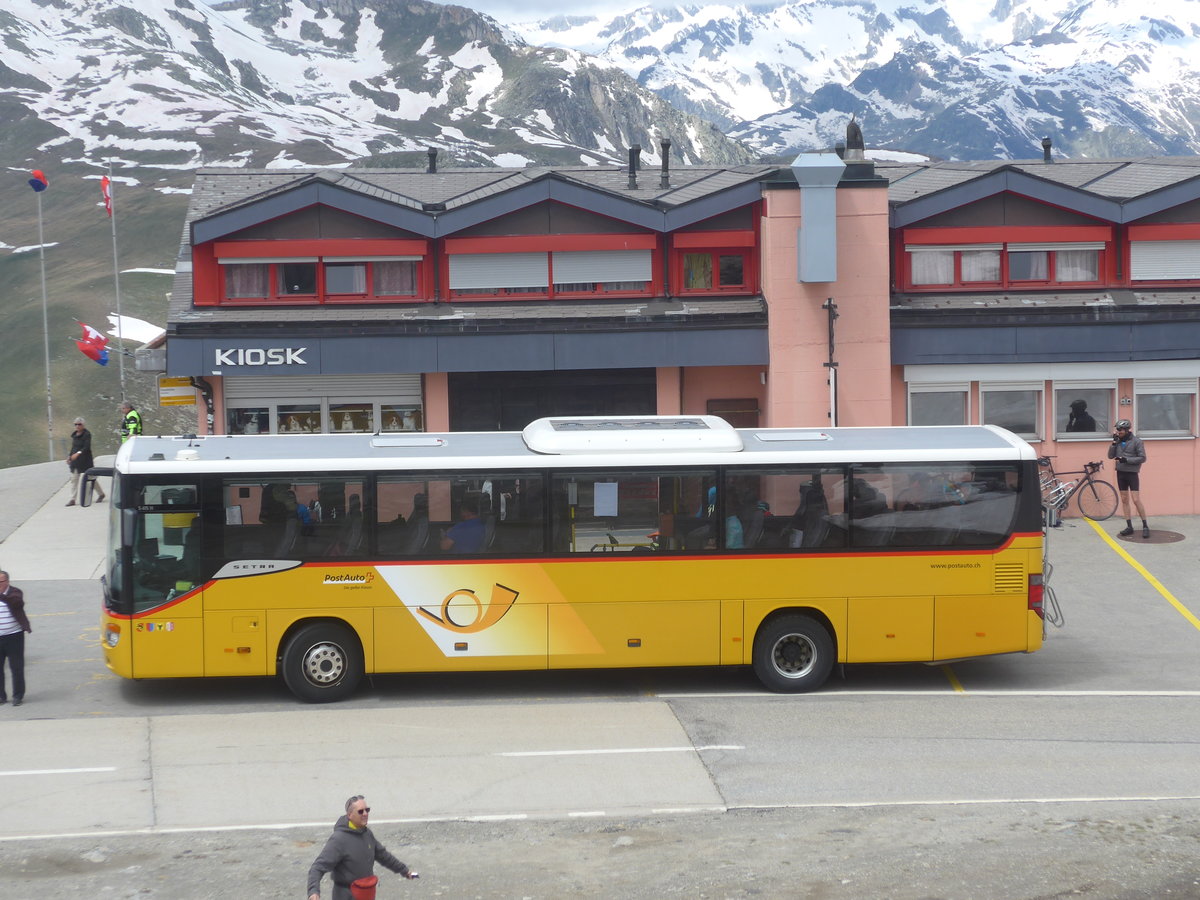 (218'090) - PostAuto Bern - Nr. 70/BE 653'387 - Setra am 21. Juni 2020 in Nufenen, Passhhe