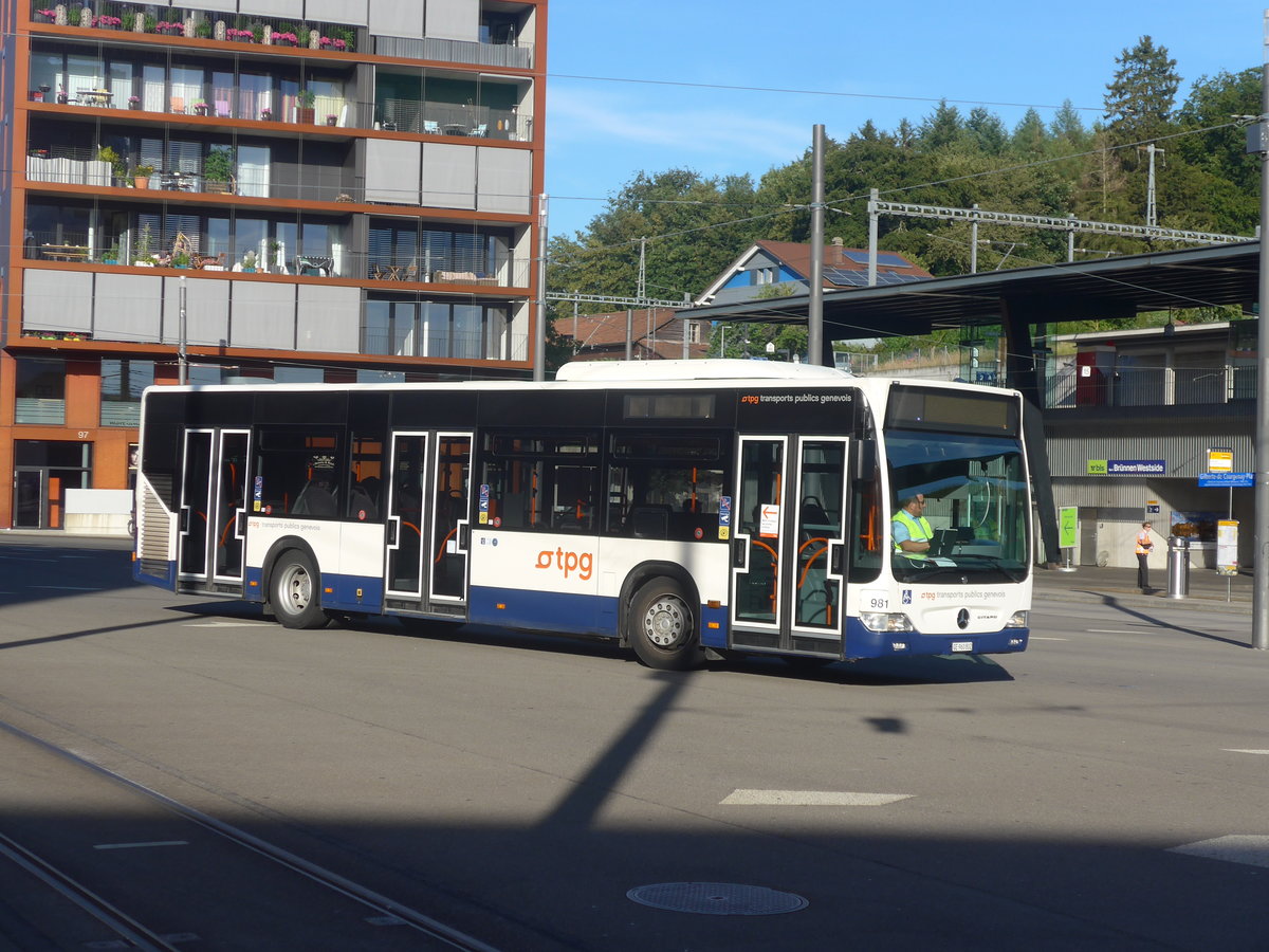 (218'439) - Genve-Tours, Genve - Nr. 981/GE 960'802 - Mercedes am 4. Juli 2020 beim Bahnhof Bern Brnnen Westside