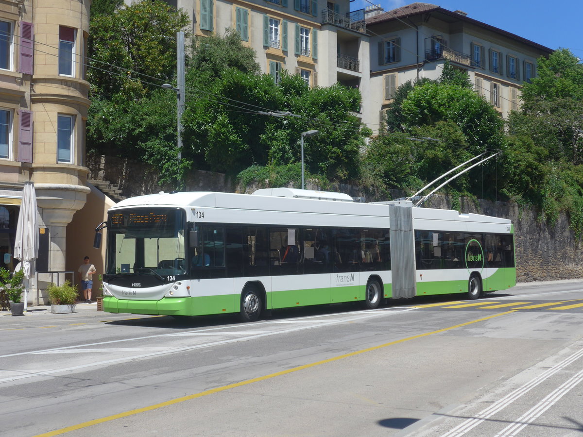 (218'547) - transN, La Chaux-de-Fonds - Nr. 134 - Hess/Hess Gelenktrolleybus (ex TN Neuchtel Nr. 134) am 6. Juli 2020 beim Bahnhof Neuchtel