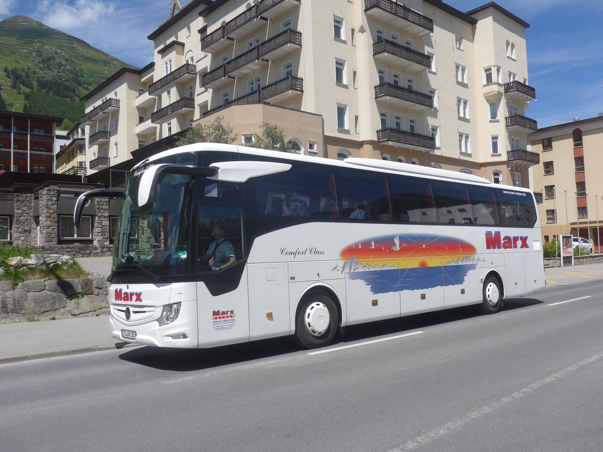 (218'931) - Aus Deutschland: Marx, Fridolfing - TS-AM 30 - Mercedes am 20. Juli 2020 beim Bahnhof Davos Dorf