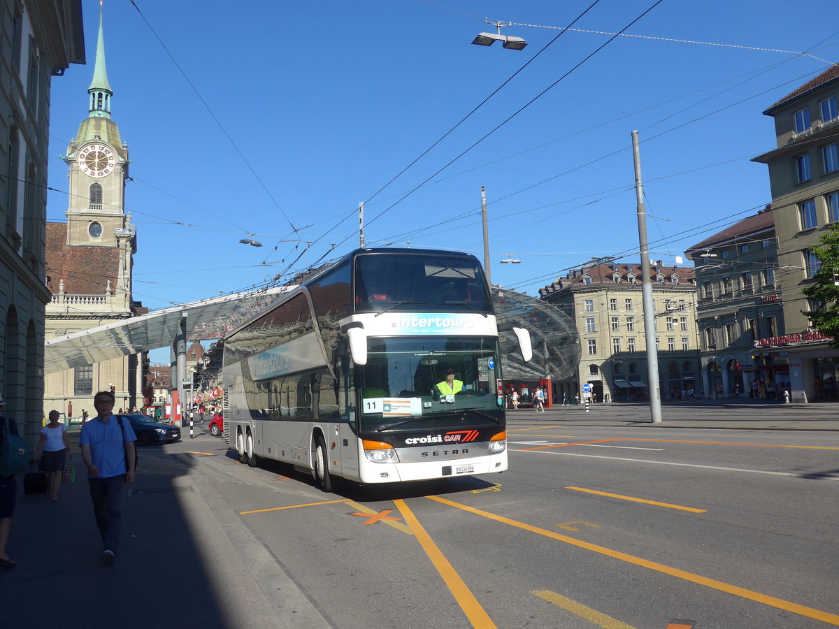 (219'518) - Intertours, Domdidier - Nr. 3/FR 236'099 - Setra am 8. August 2020 beim Bahnhof Bern