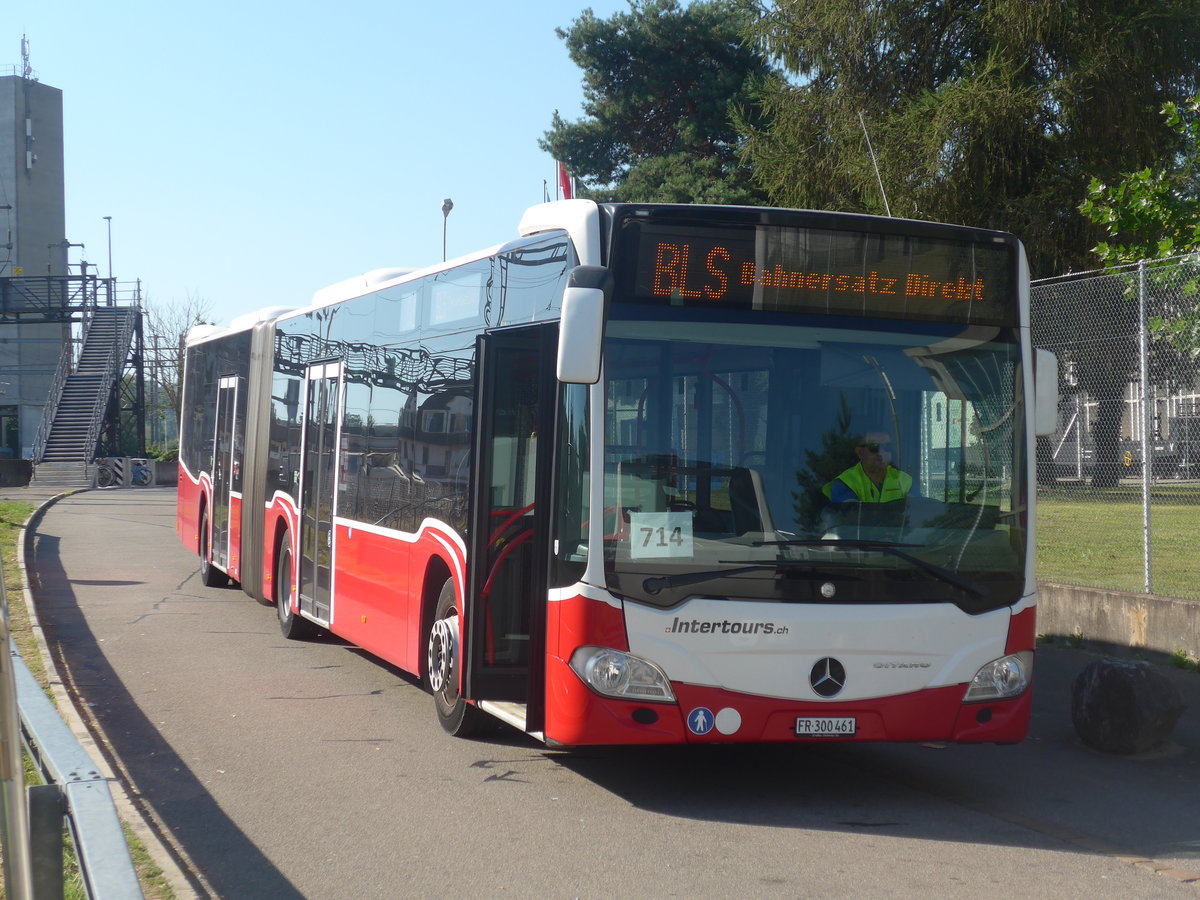 (219'558) - Intertours, Domdidier - FR 300'461 - Mercedes (ex Gschwindl, A-Wien Nr. 8408) am 9. August 2020 beim Bahnhof Kerzers