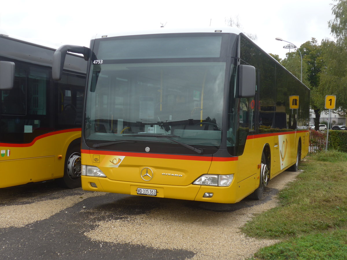 (220'280) - CarPostal Ouest - VD 335'363 - Mercedes am 30. August 2020 in Yverdon, Garage