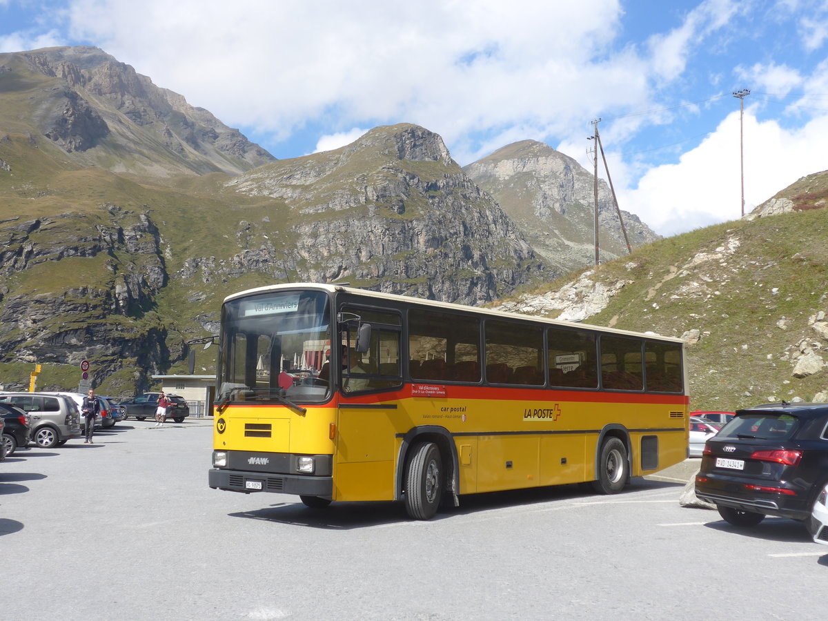 (220'509) - Oser, Brchen - VS 93'575 - NAW/Lauber (ex Epiney, Ayer) am 6. September 2020 in Moiry, Barrage