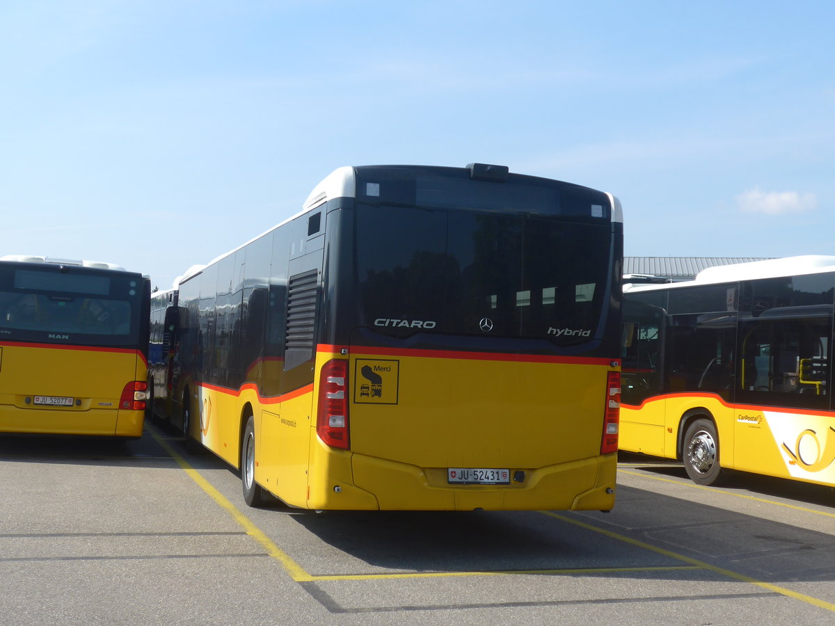 (220'842) - CarPostal Ouest - JU 52'431 - Mercedes am 20. September 2020 in Develier, Parkplatz