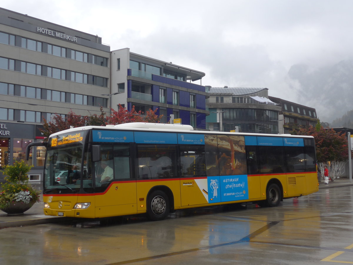(221'685) - PostAuto Bern - BE 610'539 - Mercedes (ex Schmocker, Stechelberg Nr. 2) am 10. Oktober 2020 beim Bahnhof Interlaken West