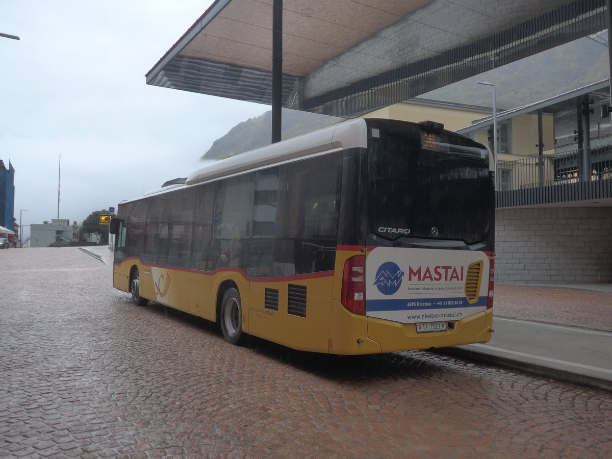 (222'511) - Starnini, Tenero - TI 7521 - Mercedes am 23. Oktober 2020 beim Bahnhof Bellinzona