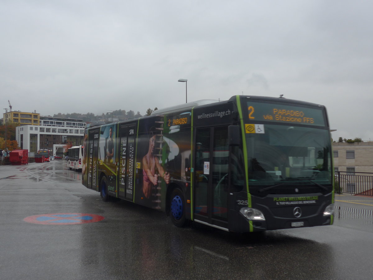 (222'562) - TPL Lugano - Nr. 325/TI 331'325 - Mercedes am 23. Oktober 2020 beim Bahnhof Lugano