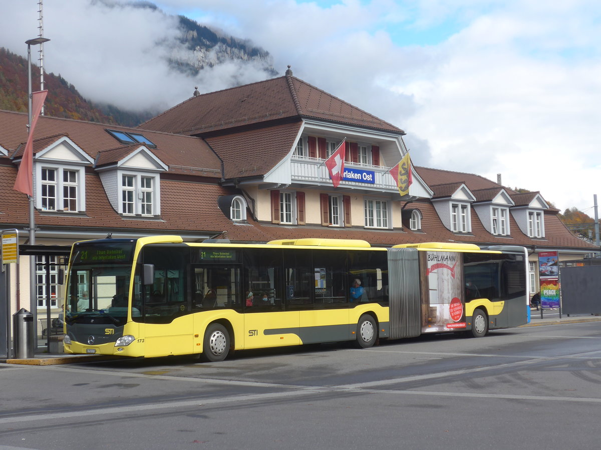 (222'624) - STI Thun - Nr. 173/BE 752'173 - Mercedes am 24. Oktober 2020 beim Bahnhof Interlaken Ost