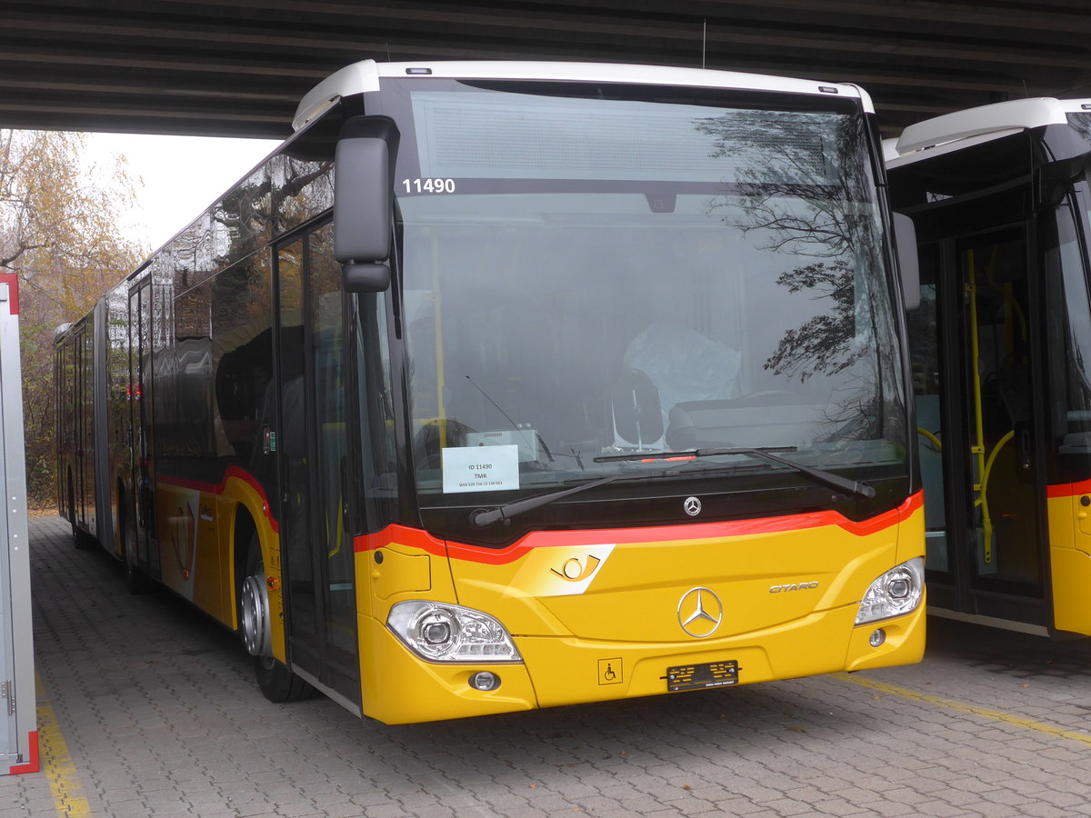 (222'918) - PostAuto Wallis - Nr. 58 - Mercedes am 29. November 2020 in Kerzers, Murtenstrasse