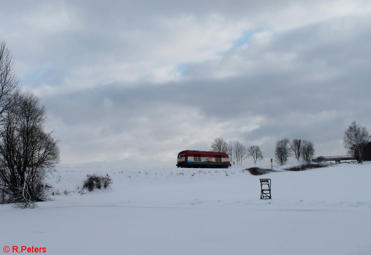 223 031 auf dem Weg von Regensburg nach Cheb um ein Kesselzug zu holen, bei Oberteich. 17.01.17