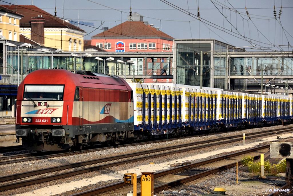 223 031 ist mit einen ganzzug durch regensburg gefahren,28.09.17