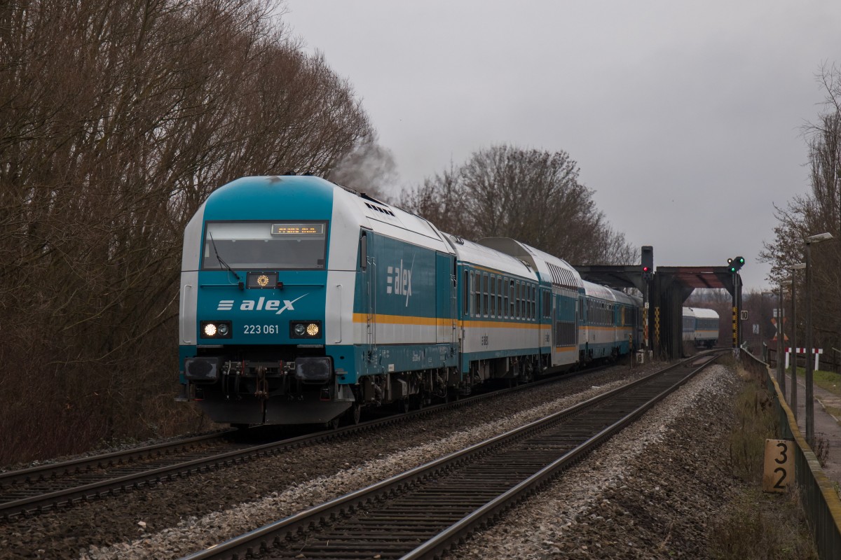 223 061 am 2. Januar 2016 bei Regensburg.