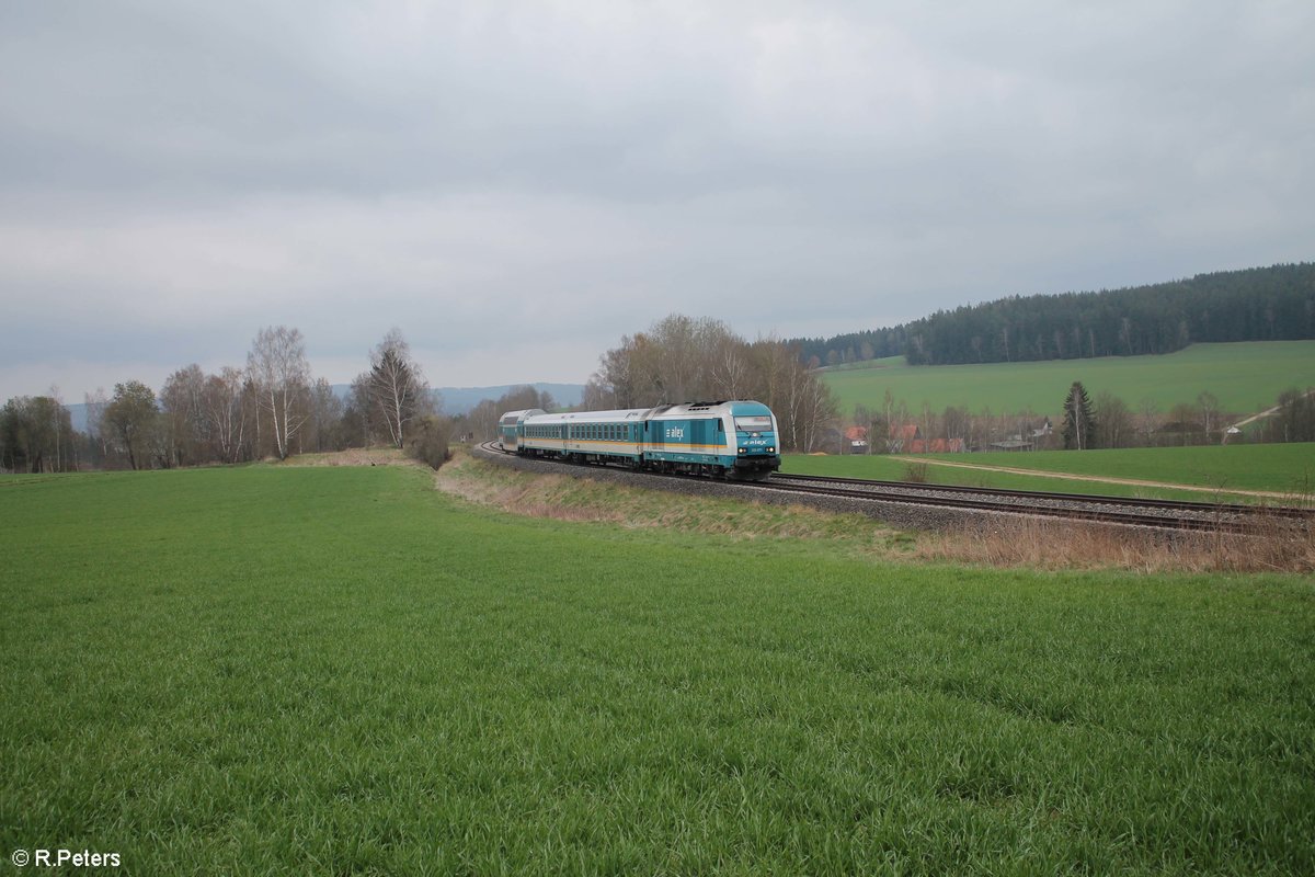 223 071 mit dem ALX79859 München - Hof bei Unterthölau. 01.05.21