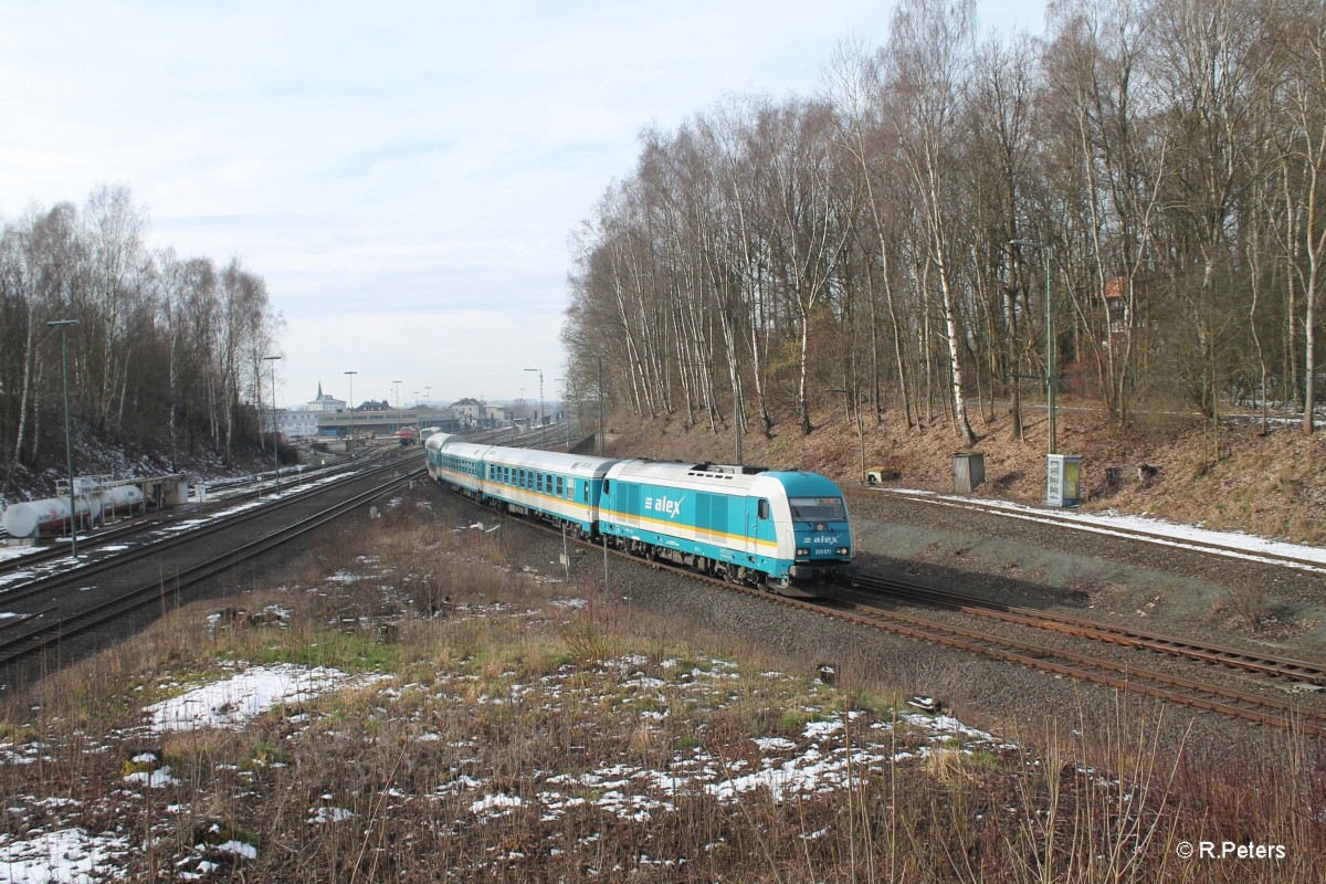 223 071 verlässt Marktredwitz mit dem ALX84102 München - Hof. 05.03.16