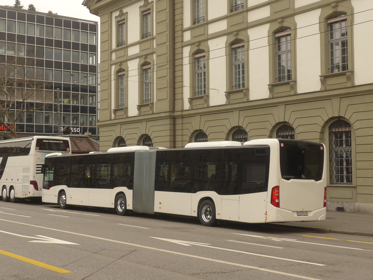 (223'400) - Intertours, Domdidier - Nr. 202/FR 300'477 - Mercedes am 6. Februar 2021 beim Bahnhof Bern