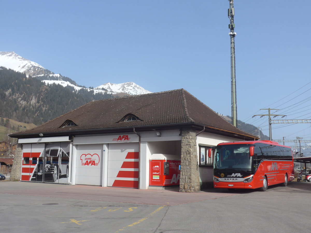 (223'720) - AFA Adelboden - Nr. 25/BE 26'706 - Setra am 23. Februar 2021 beim Bahnhof Frutigen 