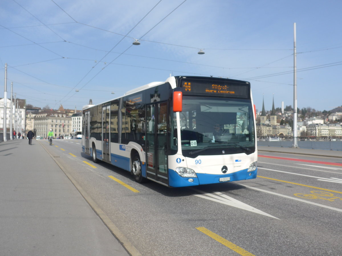 (223'808) - VBL Luzern - Nr. 90/LU 202'613 - Mercedes am 26. Februar 2021 in Luzern, Bahnhofbrcke