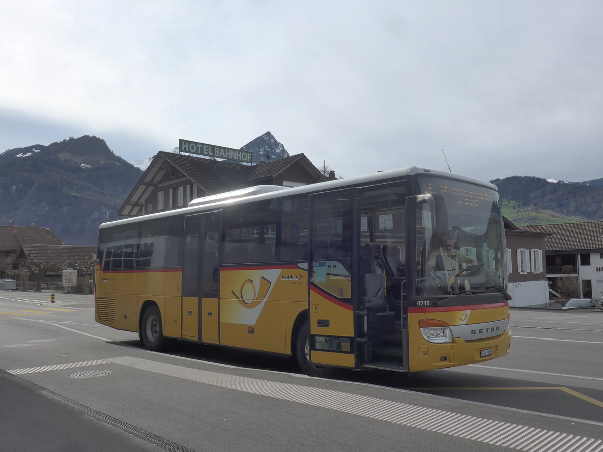 (224'078) - PostAuto Bern - BE 401'465 - Setra (ex AVG Meiringen Nr. 65) am 13. Mrz 2021 beim Bahnhof Giswil