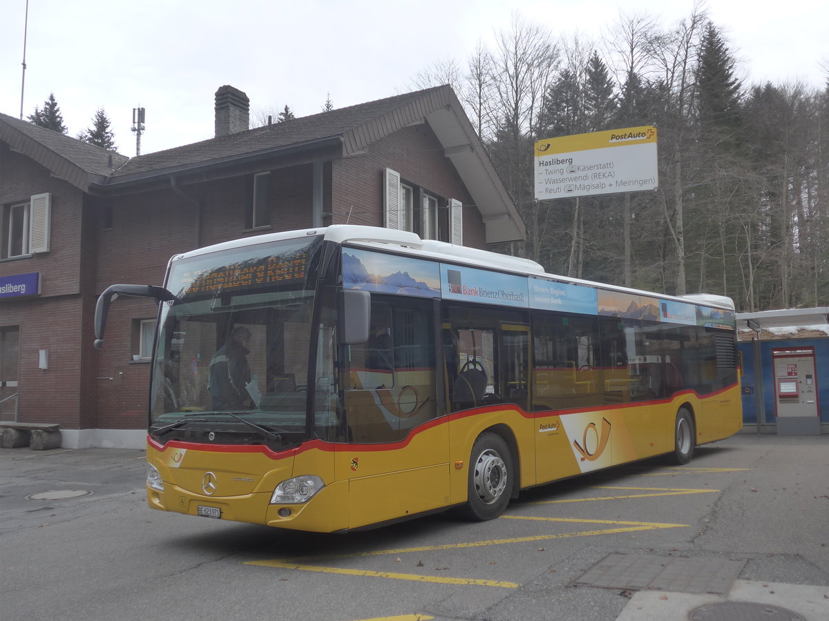 (224'118) - Flck, Brienz - Nr. 7/BE 623'971 - Mercedes am 13. Mrz 2021 auf dem Brnigpass