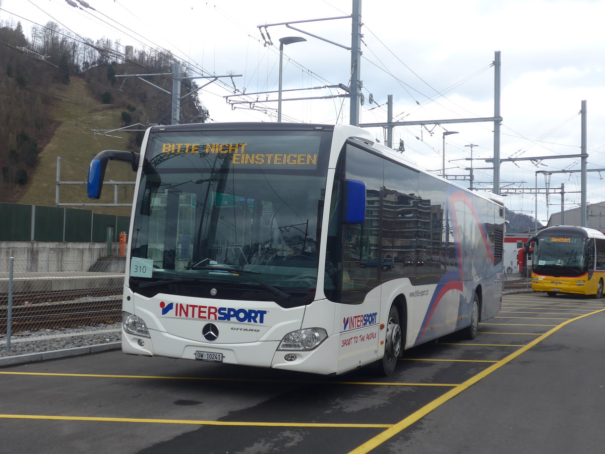 (224'430) - EAB Engelberg - Nr. 5/OW 10'241 - Mercedes (ex VZO Grningen; ex Vorfhrfahrzeug) am 27. Mrz 2021 beim Bahnhof Stansstad