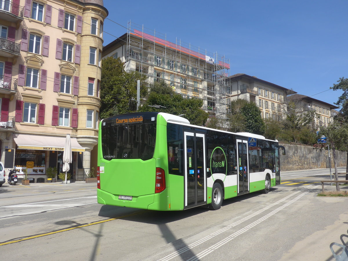 (224'601) - transN, La Chaux-de-Fonds - Nr. 231/NE 195'231 - Mercedes am 29. Mrz 2021 beim Bahnhof Neuchtel