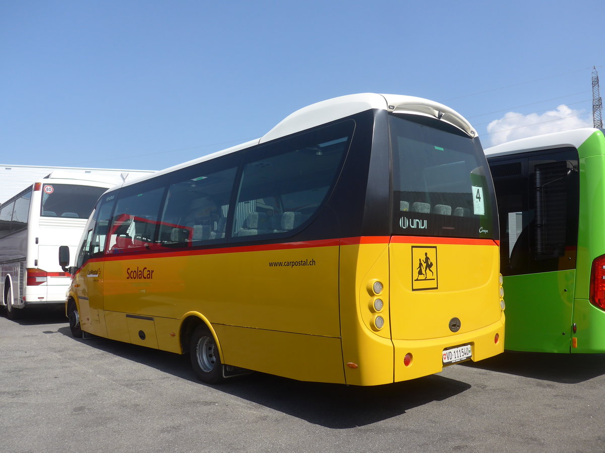 (224'742) - CarPostal Ouest - VD 111'540 - Iveco/UNVI am 2. April 2021 in Kerzers, Interbus