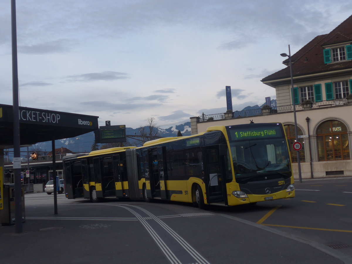 (224'861) - STI Thun - Nr. 172/BE 752'172 - Mercedes am 11. April 2021 beim Bahnhof Thun