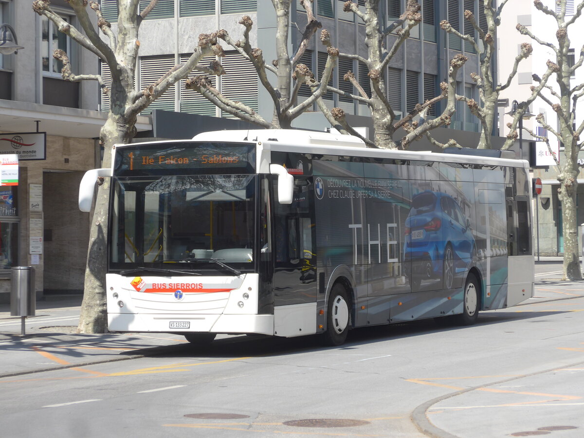 (225'121) - BS Sierre - VS 133'227 - Temsa am 19. April 2021 beim Bahnhof Sierre