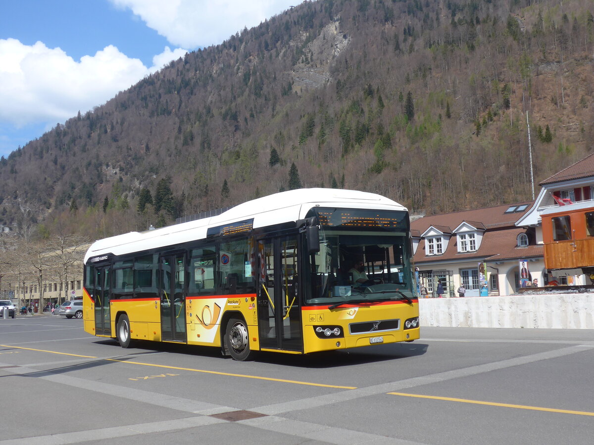 (225'207) - PostAuto Bern - BE 610'542 - Volvo am 21. April 2021 beim Bahnhof Interlaken Ost
