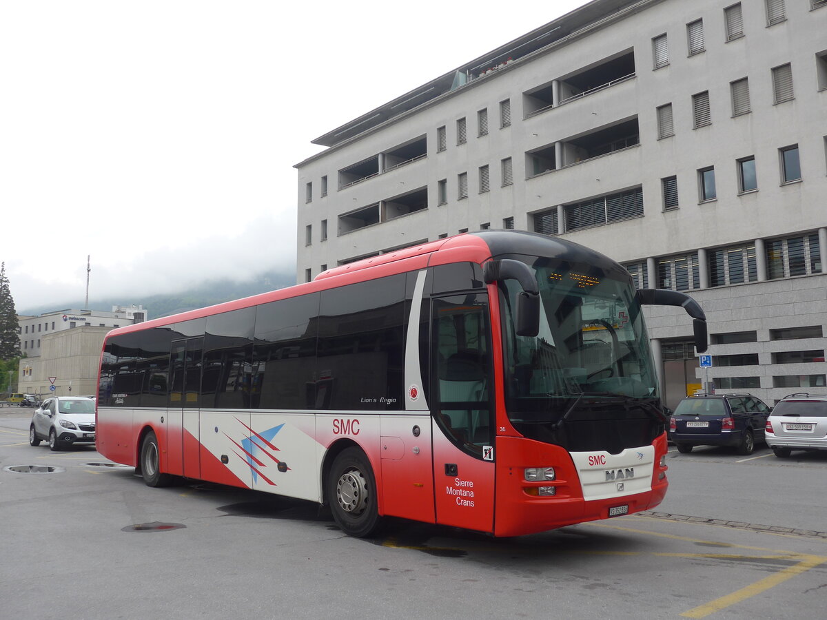 (225'403) - SMC Montana - Nr. 36/VS 352'836 - MAN am 1. Mai 2021 beim Bahnhof Sierre