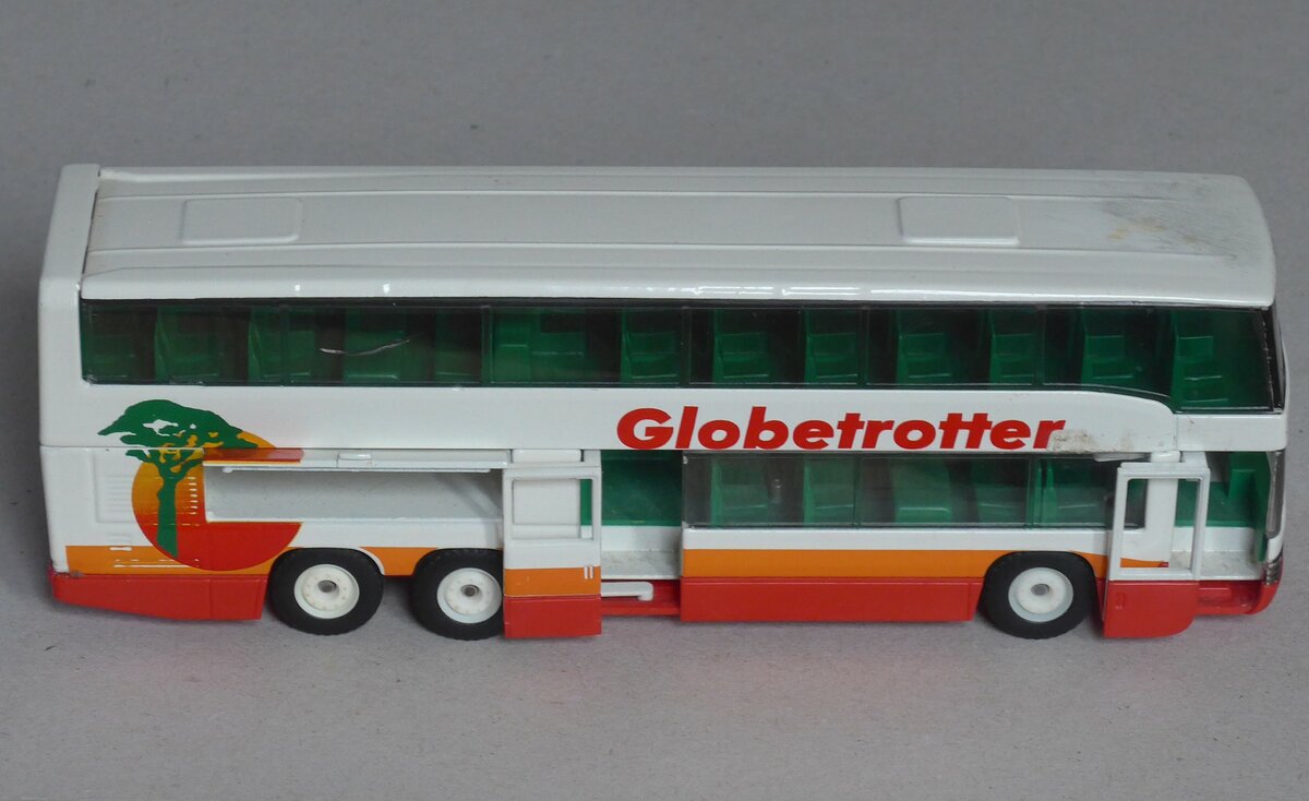 (225'620) - Aus Deutschland: Globetrotter, Rosengarten - Mercedes am 25. Mai 2021 in Thun (Modell)