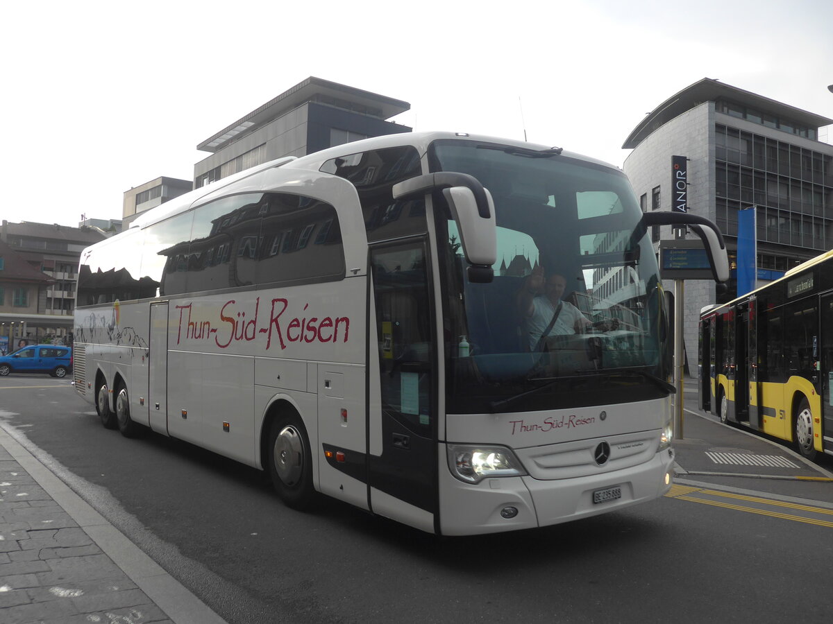 (225'954) - Zumbach, Thun - BE 235'888 - Mercedes am 18. Juni 2021 beim Bahnhof Thun