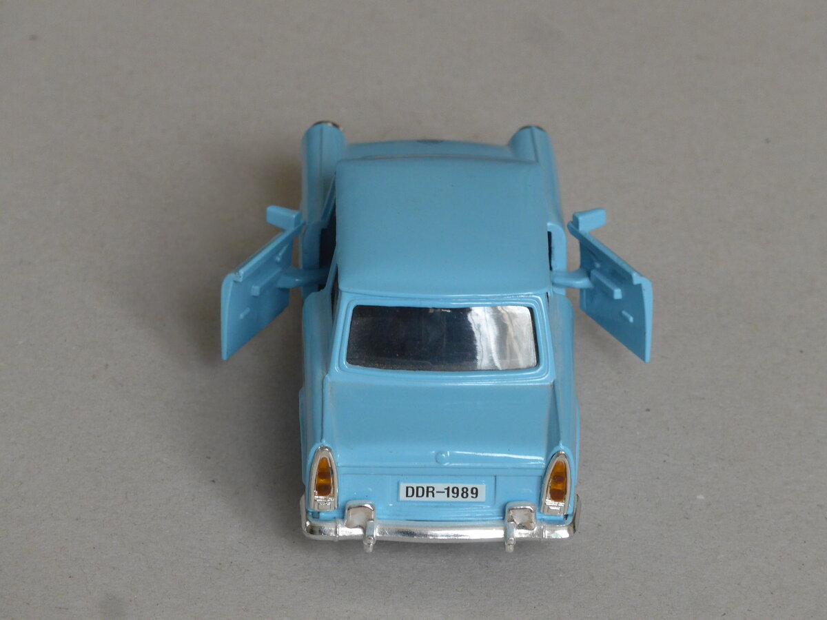 (225'984) - Trabant - DDR-1989 - am 23. Juni 2021 in Thun (Modell)