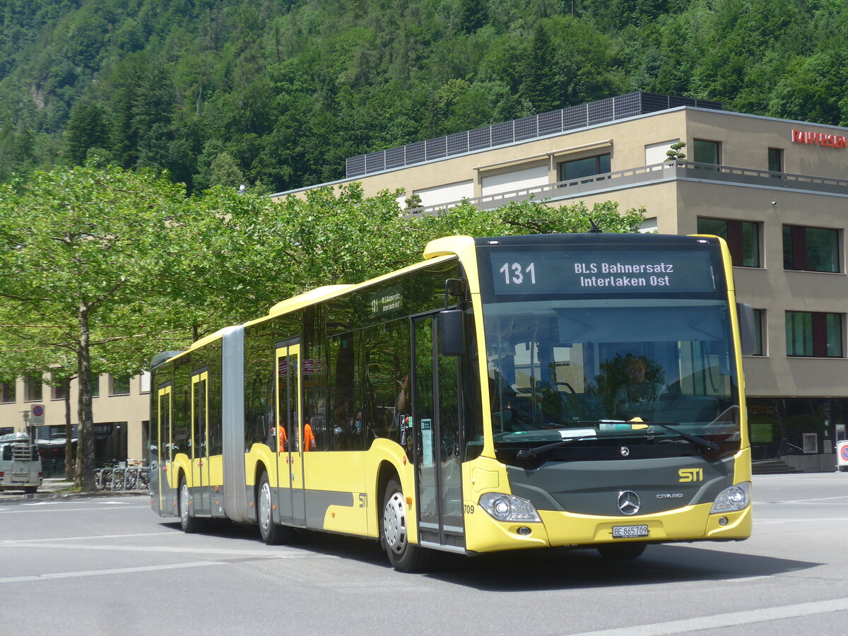 (226'043) - STI Thun - Nr. 709/BE 865'709 - Mercedes am 26. Juni 2021 beim Bahnhof Interlaken Ost