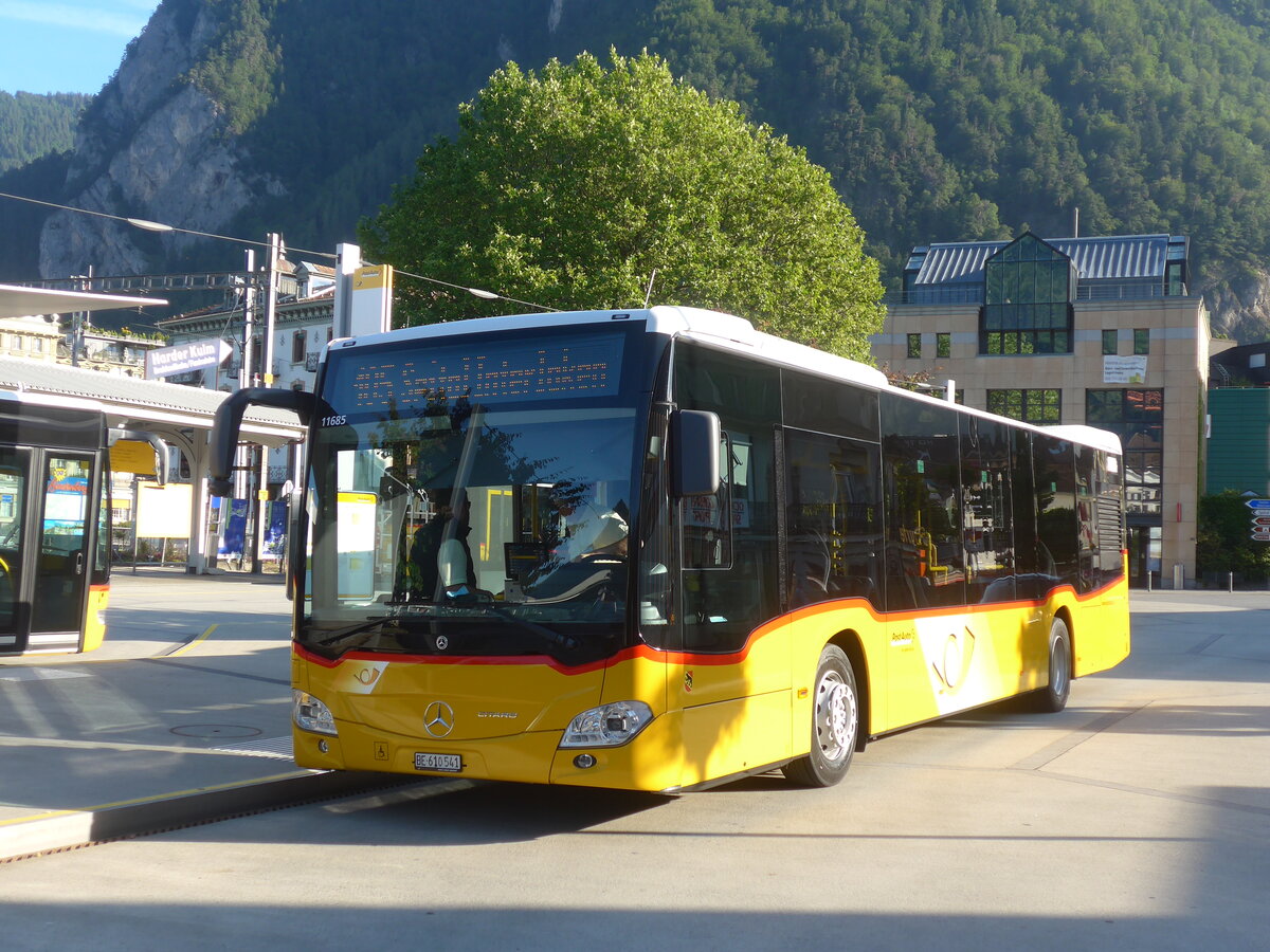 (226'231) - PostAuto Bern - BE 610'541 - Mercedes am 10. Juli 2021 beim Bahnhof Interlaken West