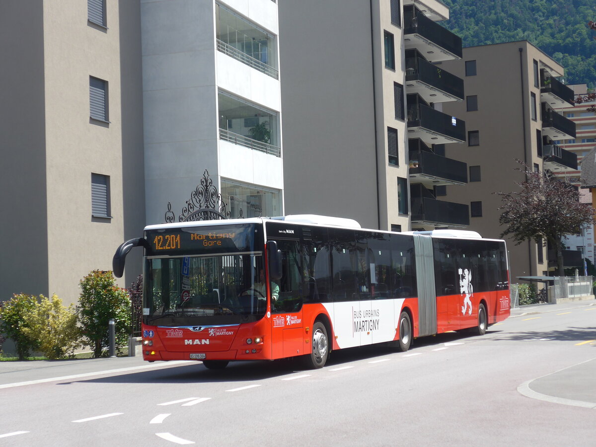 (226'517) - TMR Martigny - Nr. 153/VS 196'364 - MAN am 17. Juli 2021 beim Bahnhof Martigny