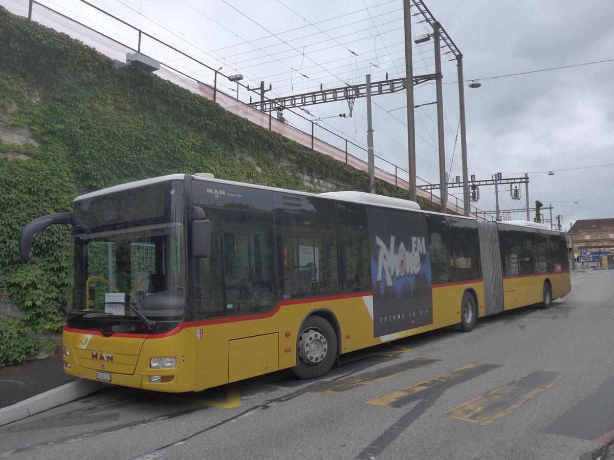 (226'836) - Buchard, Leytron - NE 165'369 - MAN (ex VS 104'346; ex Nr. 160) am 1. August 2021 beim Bahnhof Neuchtel (Einsatz CarPostal)