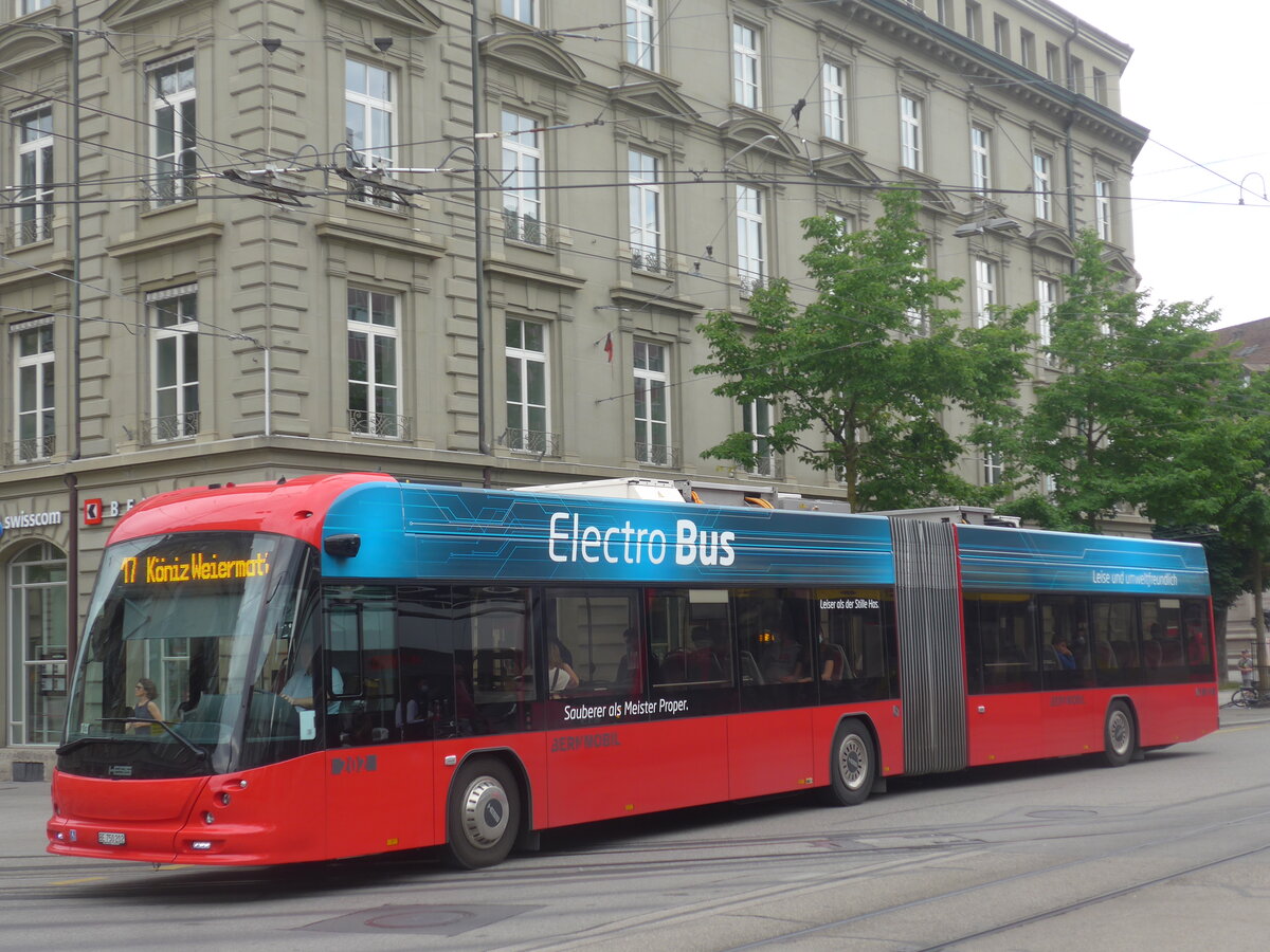 (227'053) - Bernmobil, Bern - Nr. 202/BE 750'202 - Hess am 7. August 2021 beim Bahnhof Bern