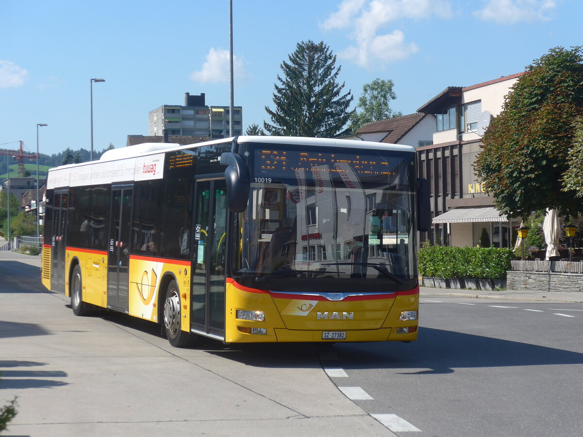 (227'775) - PostAuto Ostschweiz - SZ 27'382 - MAN (ex Kistler, Reichenburg) am 4. September 2021 beim Bahnhof Uznach