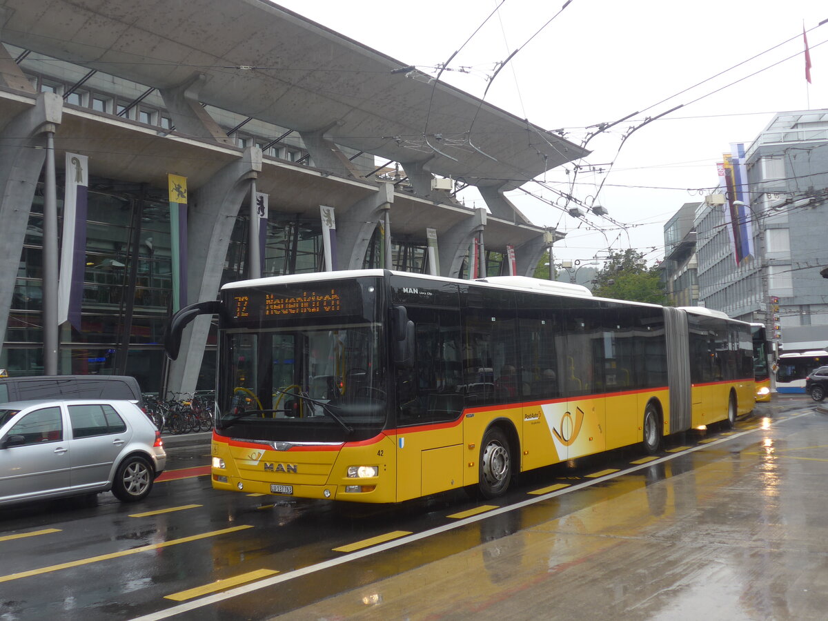 (228'193) - SB Trans, Sursee - Nr. 42/LU 137'763 - MAN (ex Stirnimann, Neuenkirch Nr. 42) am 19. September 2021 beim Bahnhof Luzern