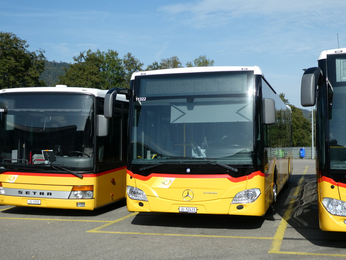 (228'287) - CarPostal Ouest - JU 52'431 - Mercedes am 25. September 2021 in Develier, Parkplatz