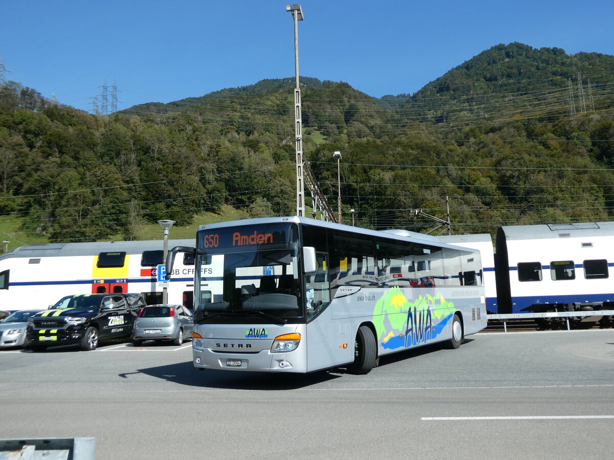 (228'595) - AWA Amden - Nr. 4/SG 39'004 - Setra am 2. Oktober 2021 beim Bahnhof Ziegelbrcke