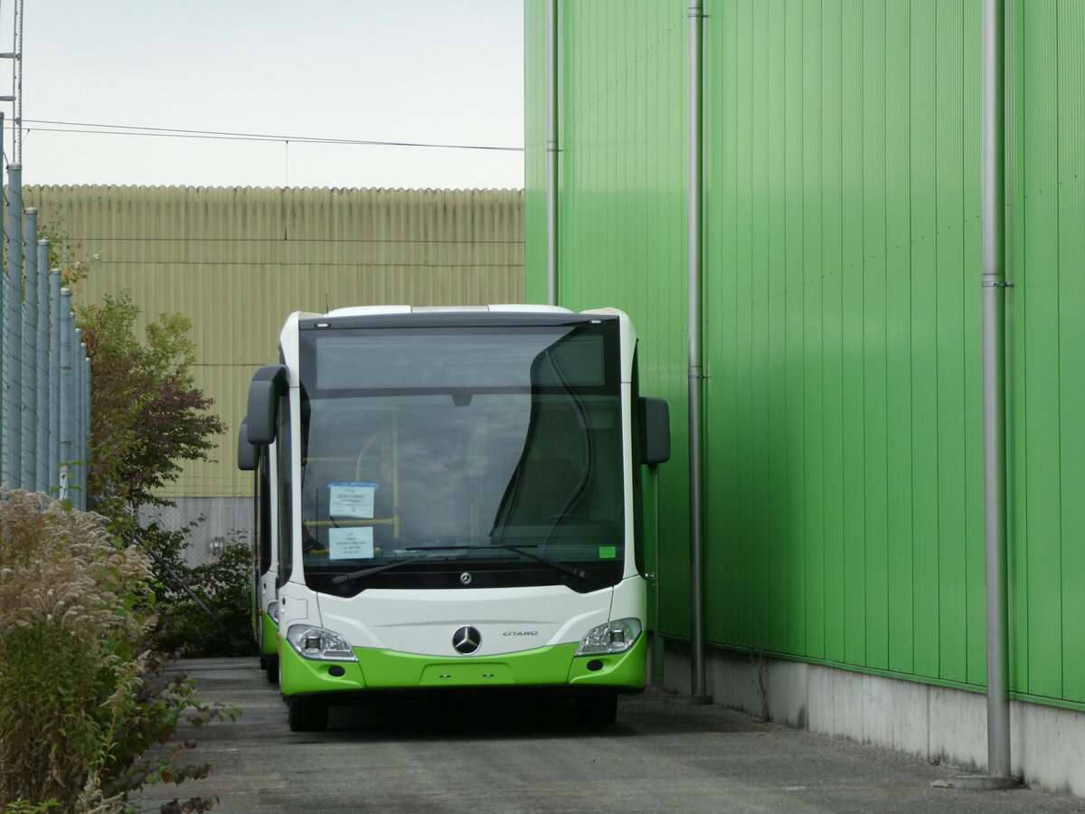 (228'724) - transN, La Chaux-de-Fonds - Nr. 435 - Mercedes am 3. Oktober 2021 in Kerzers, ex Fritz Kipfer